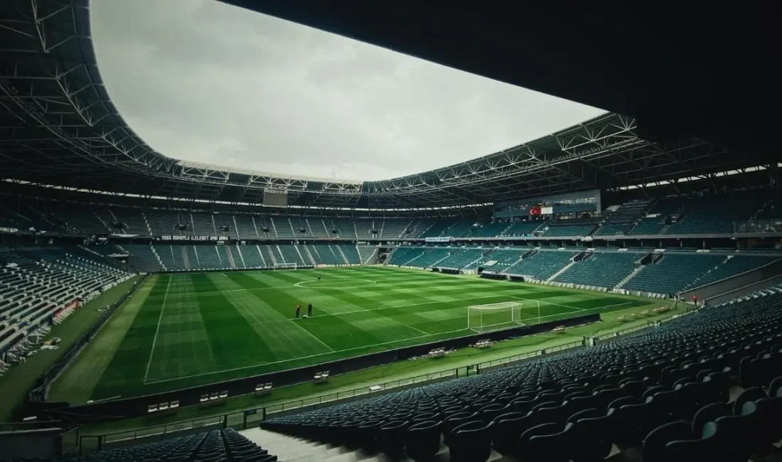 Süper Lig’in 18. haftasında temsilcimiz Kocaelispor, sahasında Trabzonspor ile karşılaşacak.