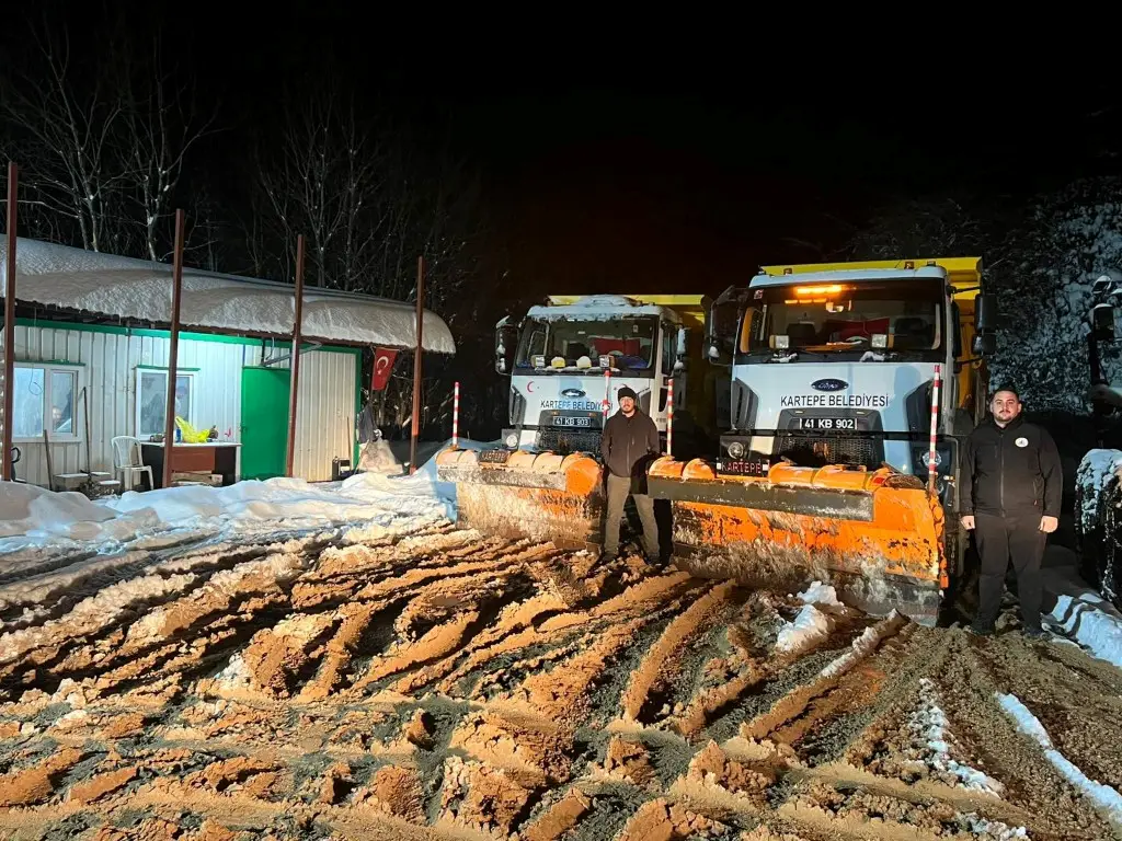 Kartepe Belediyesi, ilçe halkının yeni yıla huzur ve güven içerisinde