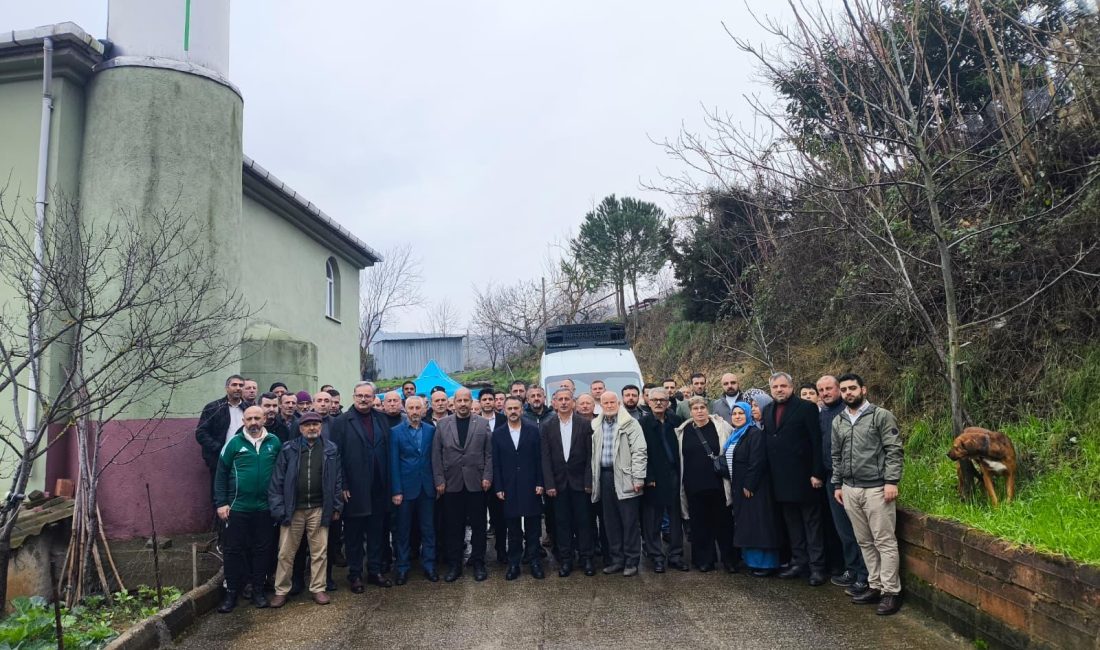 Kocaeli Valisi İlhami Aktaş, İzmit Yenidoğan Mahallesi’nde düzenlenen kahvaltı programında