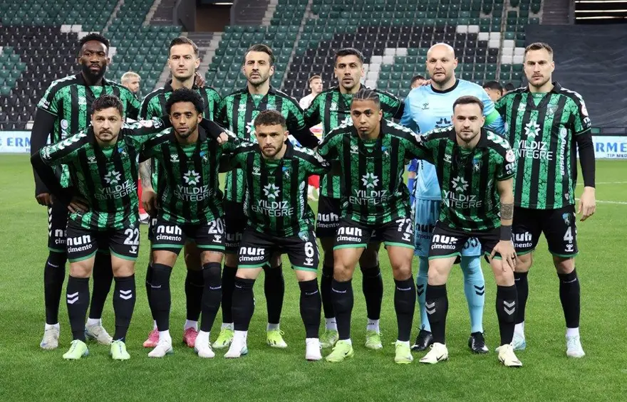 Süper Lig’de Karadeniz deplasmanından puansız dönen temsilcimiz Kocaelispor, vakit kaybetmeden