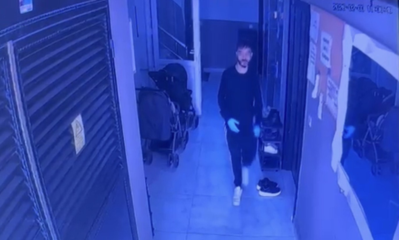 Antalya’nın Kepez ilçesinde yaşanan olayda, tartıştığı 37 haftalık hamile eşini