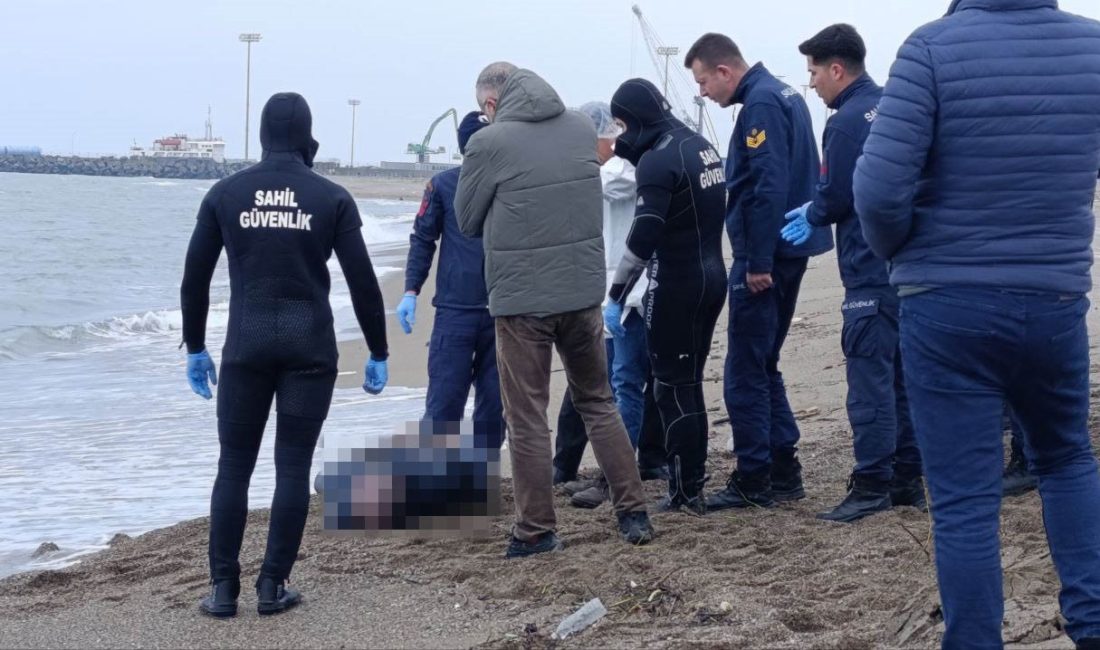 Sakarya’nın Karasu ilçesinde sahilde bulunan erkek cesedinin kimliği netlik kazanırken,
