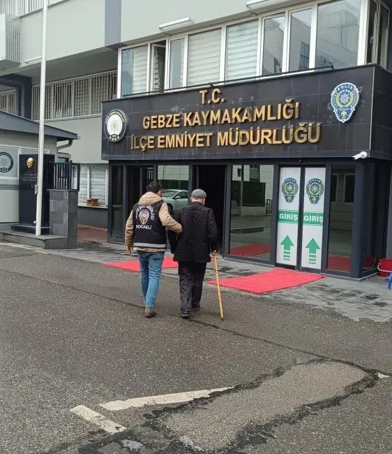 Kocaeli'de “nitelikli dolandırıcılık” suçundan hakkında kesinleşmiş 5 yıl hapis cezası