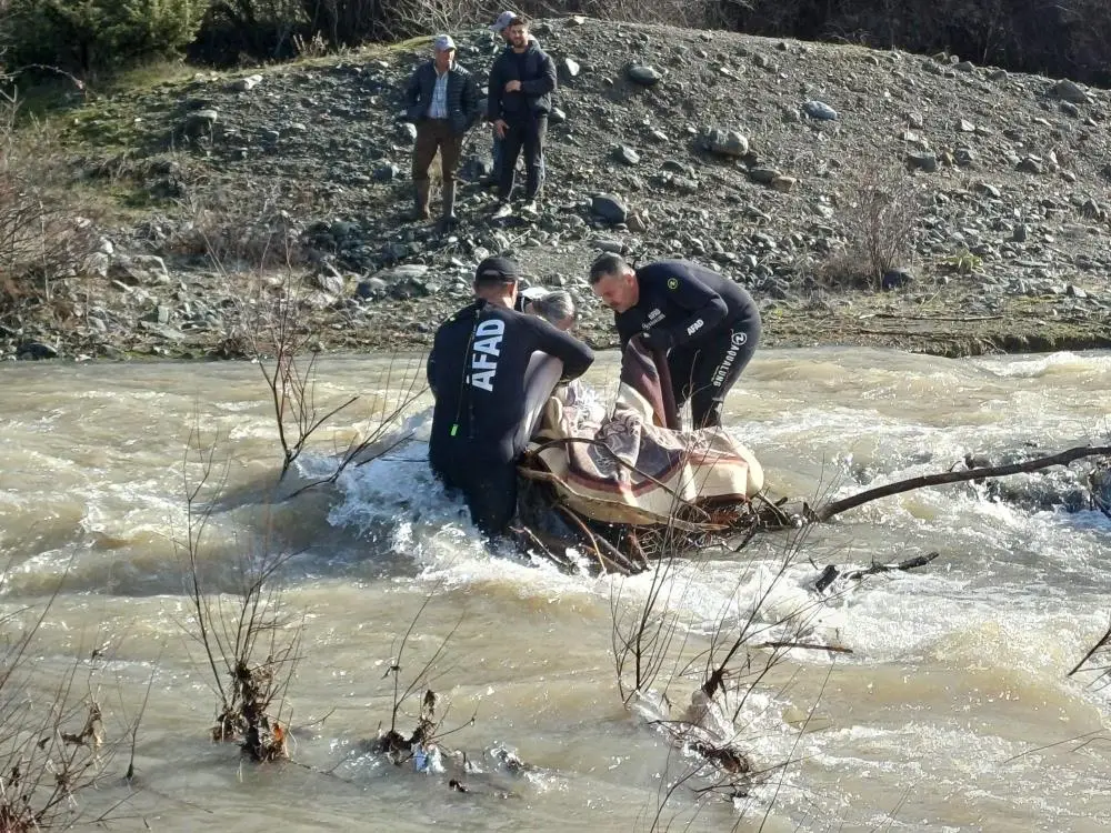 Tokat’ta kayıp olarak aranan 62 yaşındaki Kezban Genç’in cesedi dere