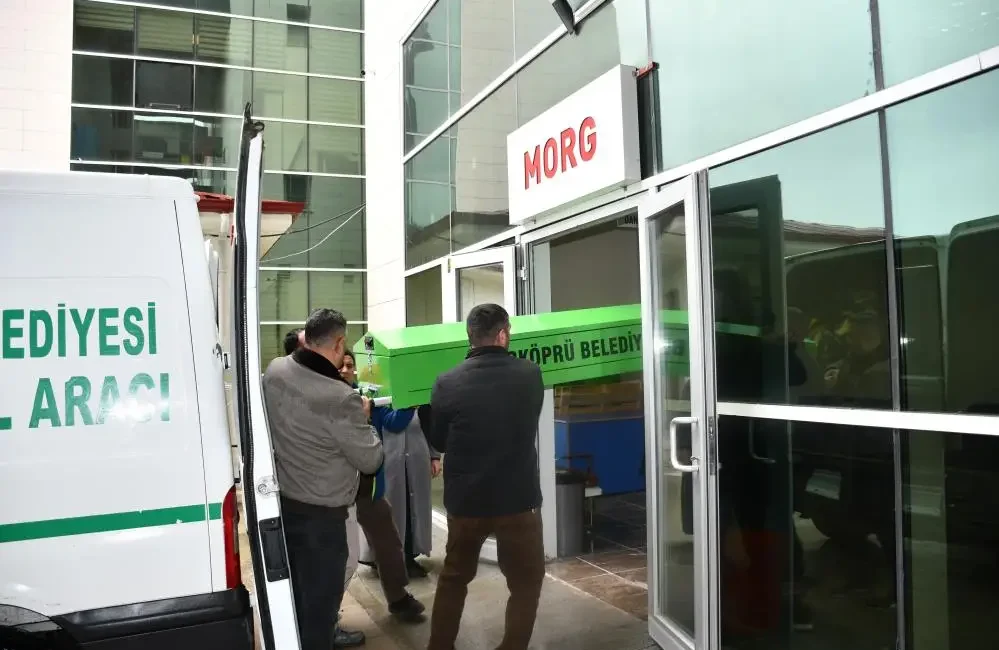 Samsun’un Vezirköprü ilçesinde yaşlı bir çift, evlerinde hayatını kaybetmiş halde