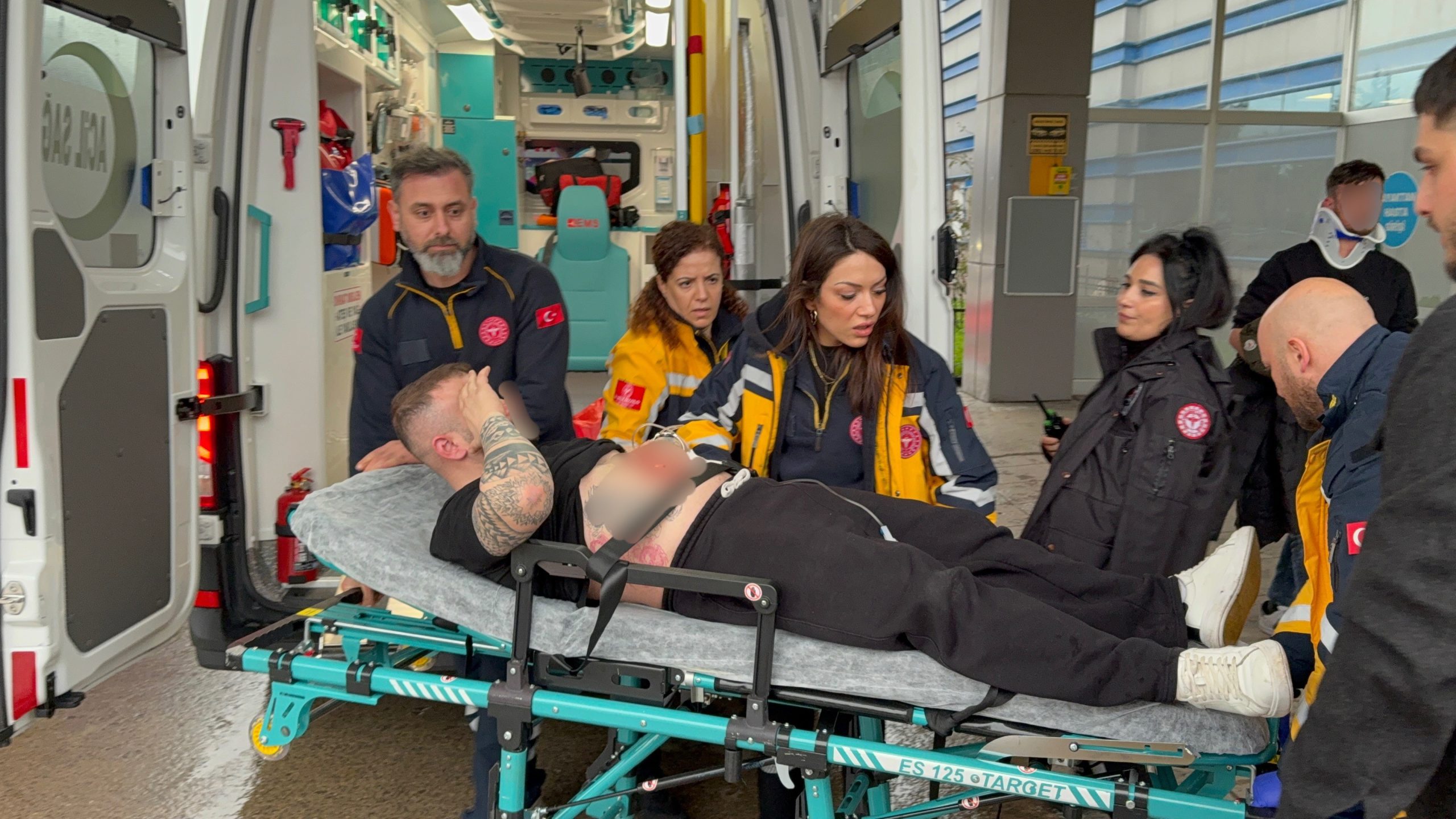 Samsun’un İlkadım ilçesinde çıkan kavgada bir kişi bıçakla, bir kişi