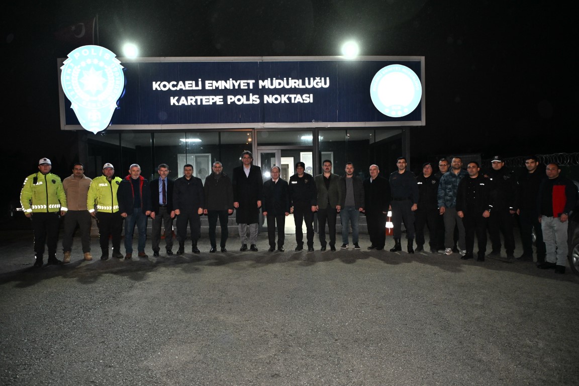 Av. M. Mustafa Kocaman, Ramazan ayında Kartepe Polis Noktası’nda düzenlenen