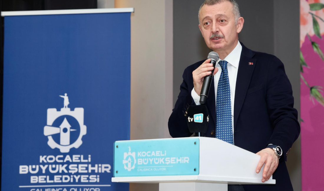 Kocaeli Büyükşehir Belediye Başkanı Tahir Büyükakın, Körfezli kadın girişimcilerle bir
