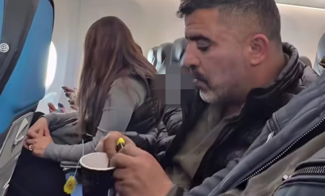 Sosyal medyada “Erkan Abi” olarak tanınan fenomen Erkan Toy, uçuş