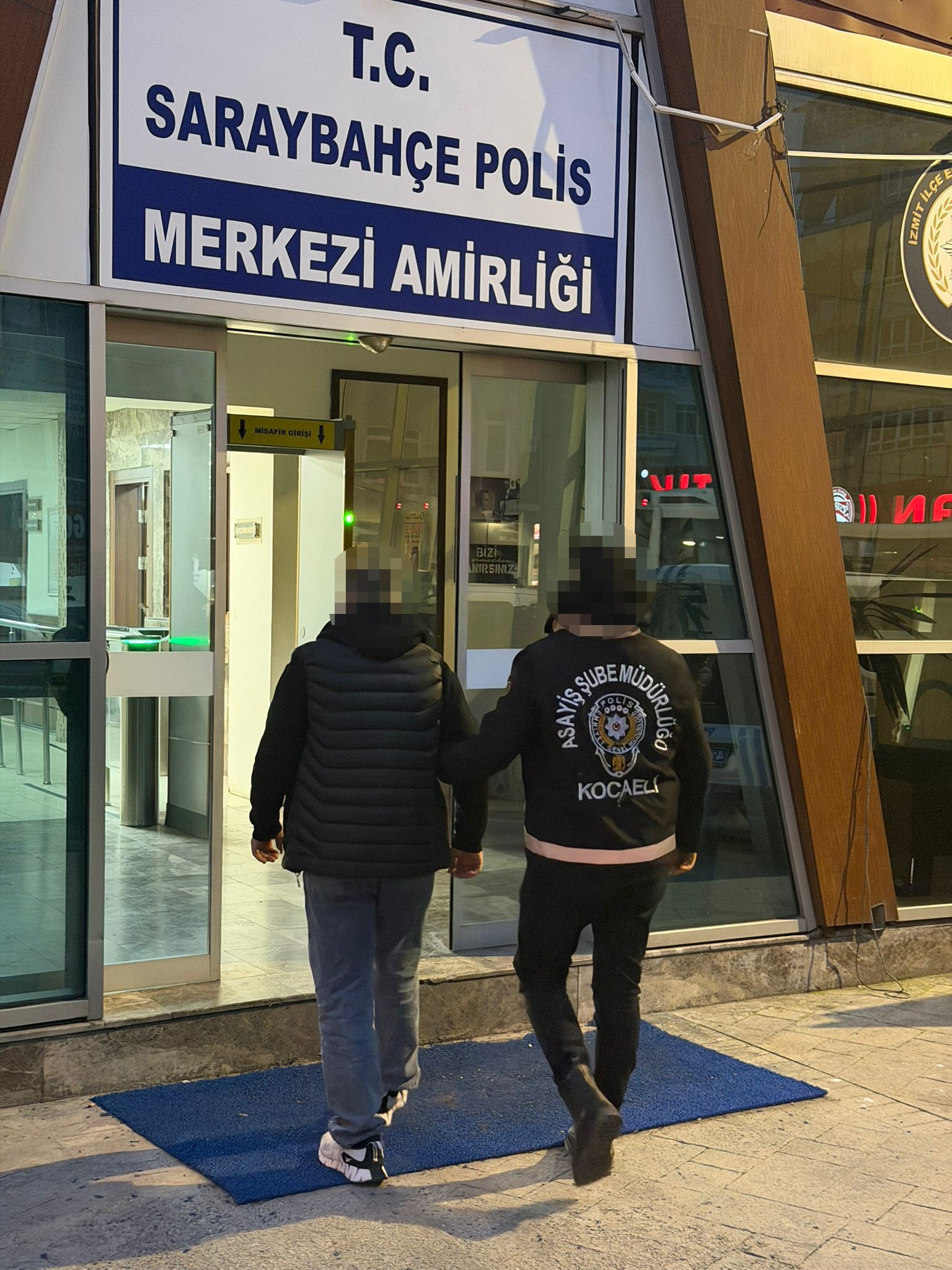 Kasten yaralama suçundan hakkında kesinleşmiş 5 yıl hapis cezası bulunan