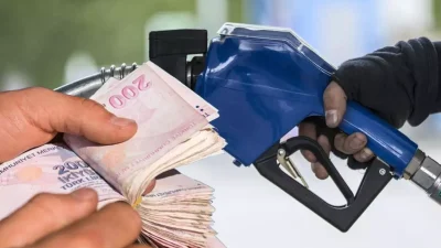 Küresel piyasalardaki jeopolitik gerilimler ve döviz kurundaki hareketlilik akaryakıt fiyatlarını