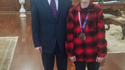 Körfez Uluğbey Ortaokulu 6. sınıf öğrencisi Berat Denel, uluslararası matematik