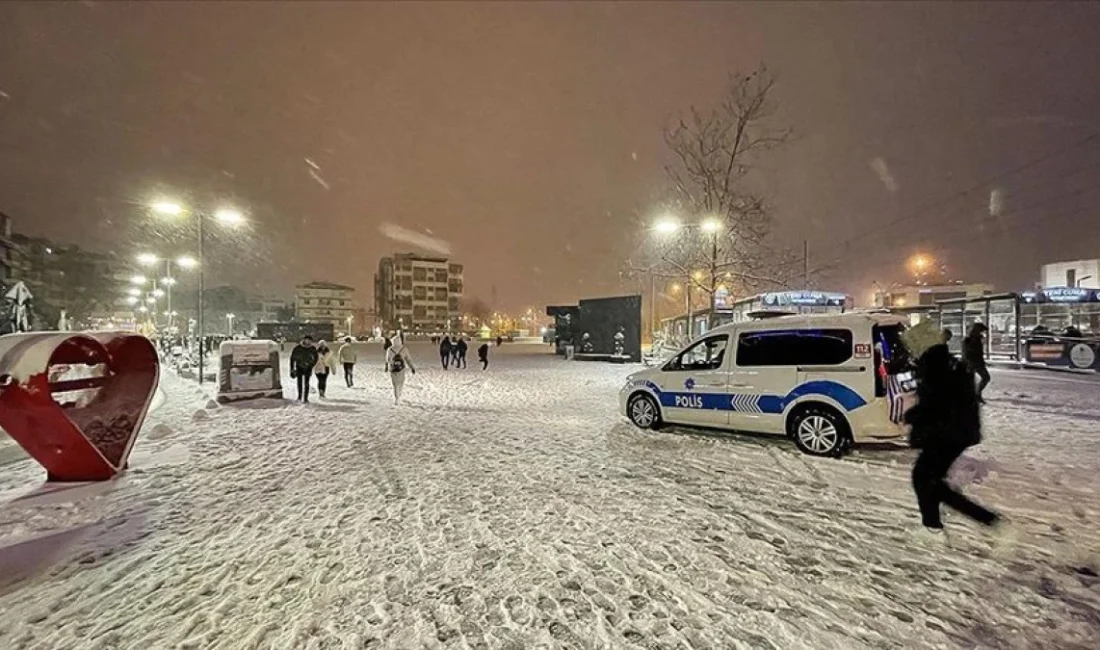 Hava sıcaklıklarının salı gününden itibaren hızla düşmesi, perşembe günü ise