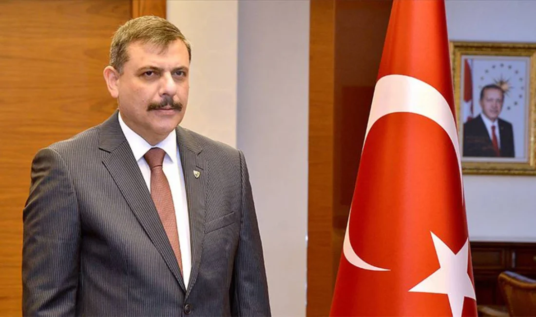 Erzurum’daki görev süresini tamamlayan Bakan Çiftçi, şehirden ayrılırken duygusal anlar