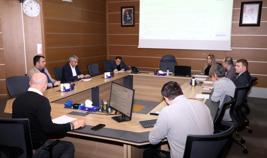 Kocaeli Büyükşehir Belediyesi, kuralları ihlal eden sürücülere yönelik yaptırımlarını kararlılıkla