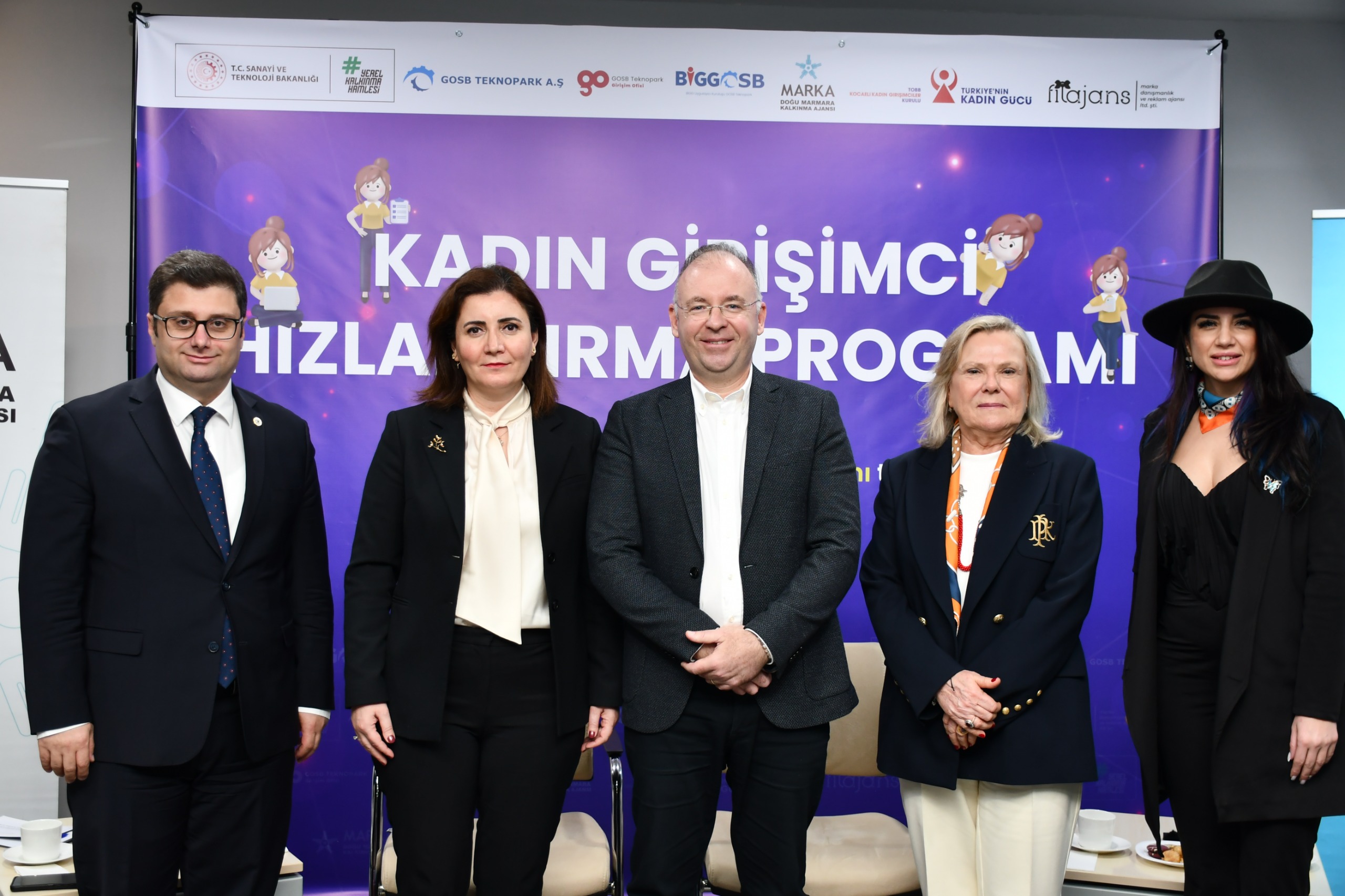 GOSB Teknopark tarafından düzenlenen Kadın Girişimci Hızlandırma Programı, ilham veren