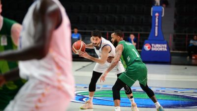 Türkiye Basketbol Ligi’nin 27. haftasında sahasında OGM Ormanspor’u konuk eden