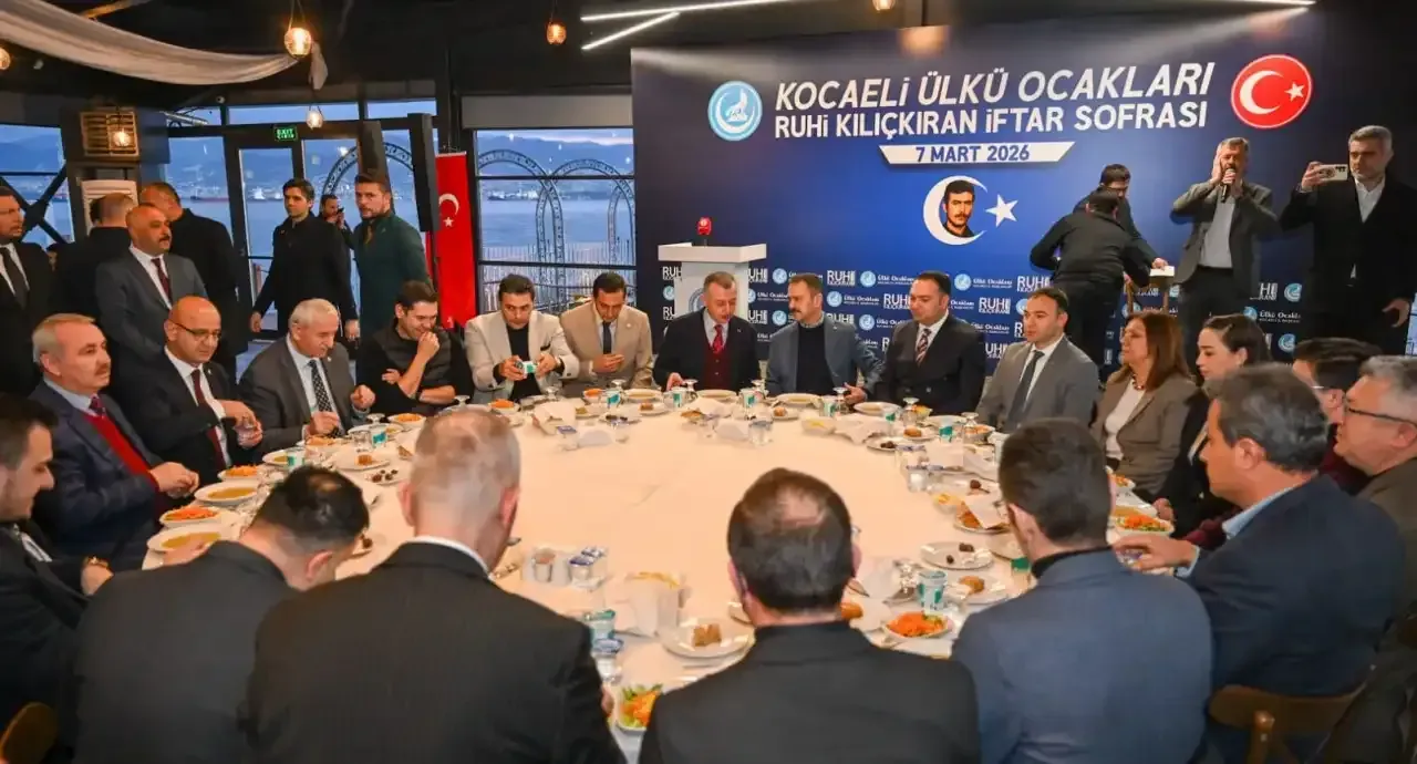Kocaeli Valisi İlhami Aktaş ve Kocaeli Büyükşehir Belediye Başkanı Doç.