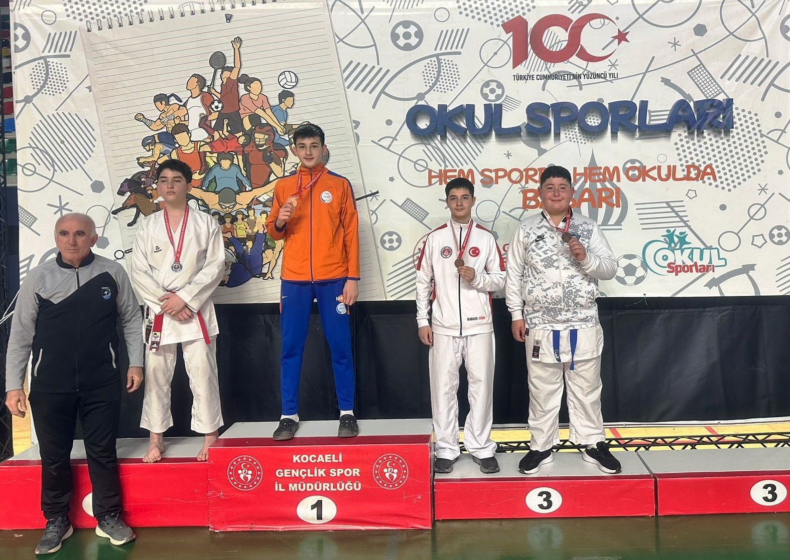 Kocaeli’de düzenlenen Okul Sporları Minikler, Küçükler ve Yıldızlar Karate İl