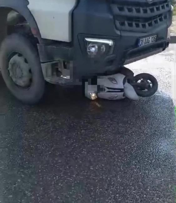 Kahramanmaraş-Adana yolu Kılılı mevkiinde, motosiklet ile 31 AAG 136 plakalı