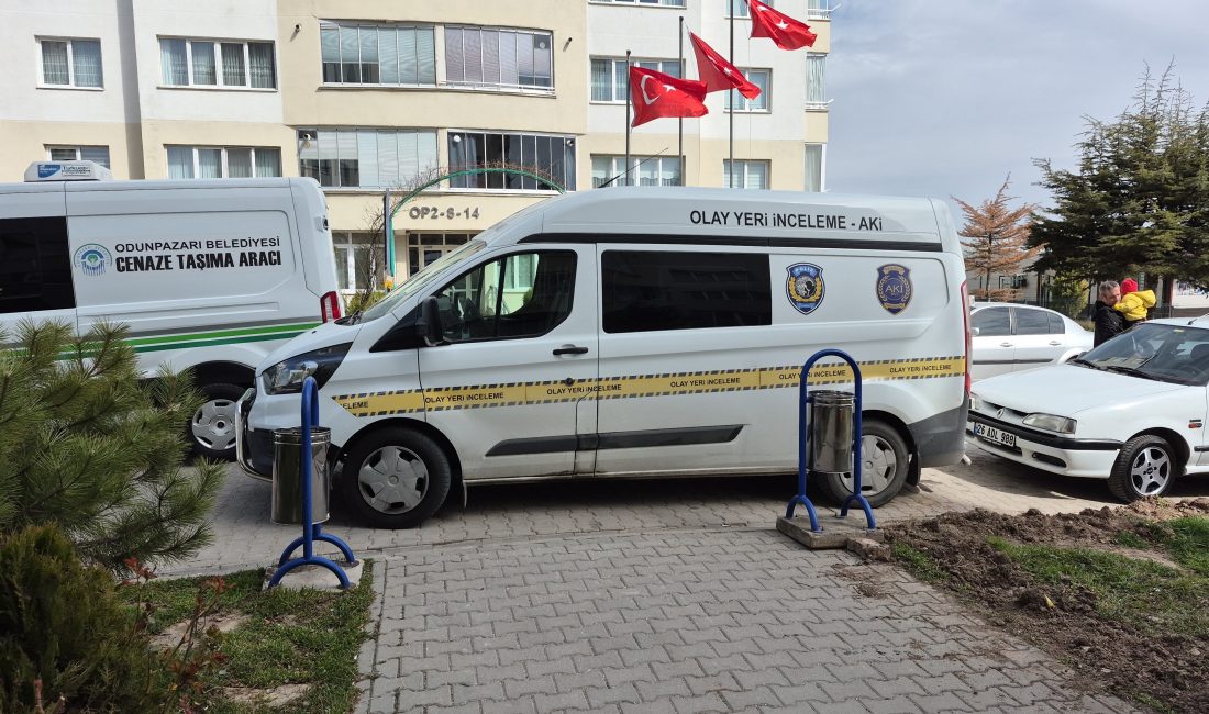 Eskişehir’in Odunpazarı ilçesinde, yalnız yaşadığı dairesinde cansız bedenine ulaşılan 79