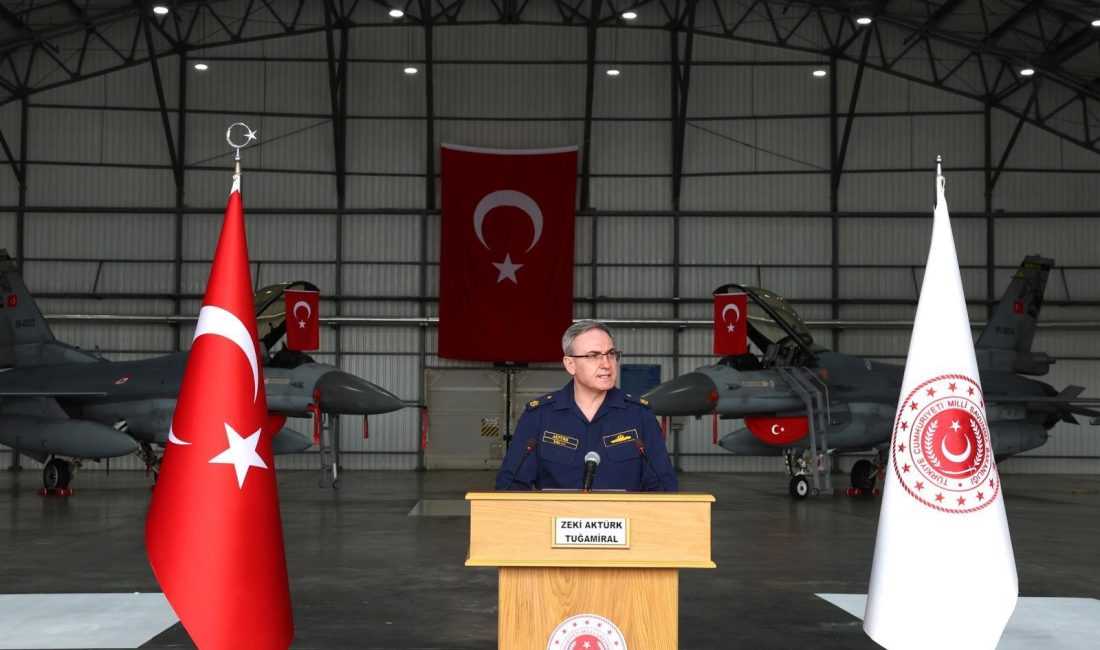 Milli Savuma Bakanlığı Basın ve Halkla İlişkiler Müşaviri Tuğamiral Zeki