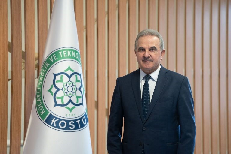 KOSTÜ