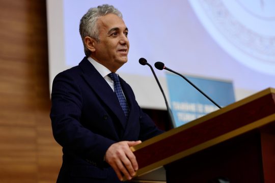 Hekimsen Sendikası, sağlık çalışanlarının sosyal refahını artırmak amacıyla konut, araç