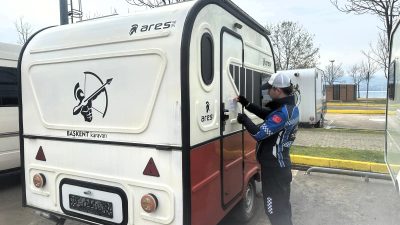 Sahil Otoparkı'nda yeni ücretlendirme sistemine geçildi, alanı işgal eden karavan