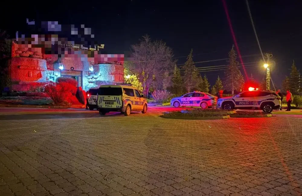 Kayseri’nin Kocasinan ilçesinde bir gece kulübünde başlayan tartışma, şiddetli bir