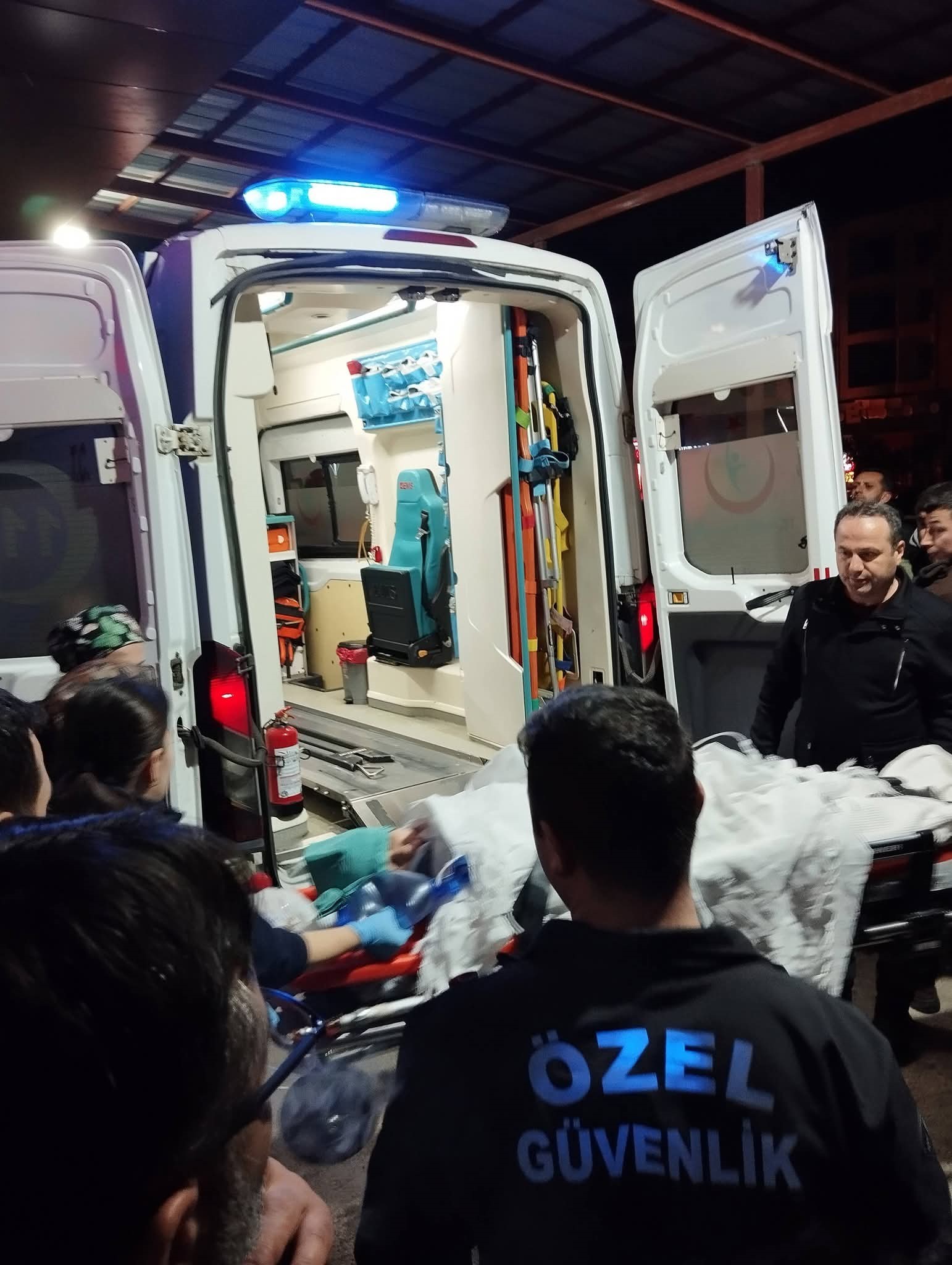 Giresun’un Görele ilçesinde yolun karşısına geçmek isterken otomobilin çarptığı 16