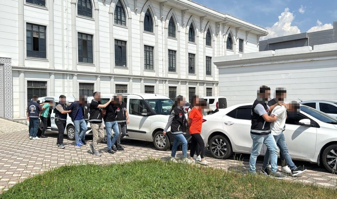 İzmit’te seyir halindeki otomobiline düzenlenen silahlı saldırıda ağır yaralanan Fırat