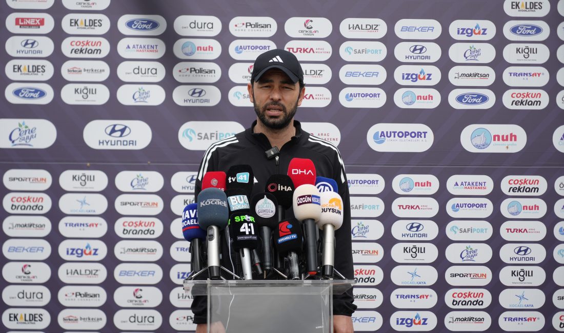 Kocaelispor Teknik Direktörü Selçuk İnan, yeşil-siyahlı takımdaki geleceğine ilişkin yönetimle