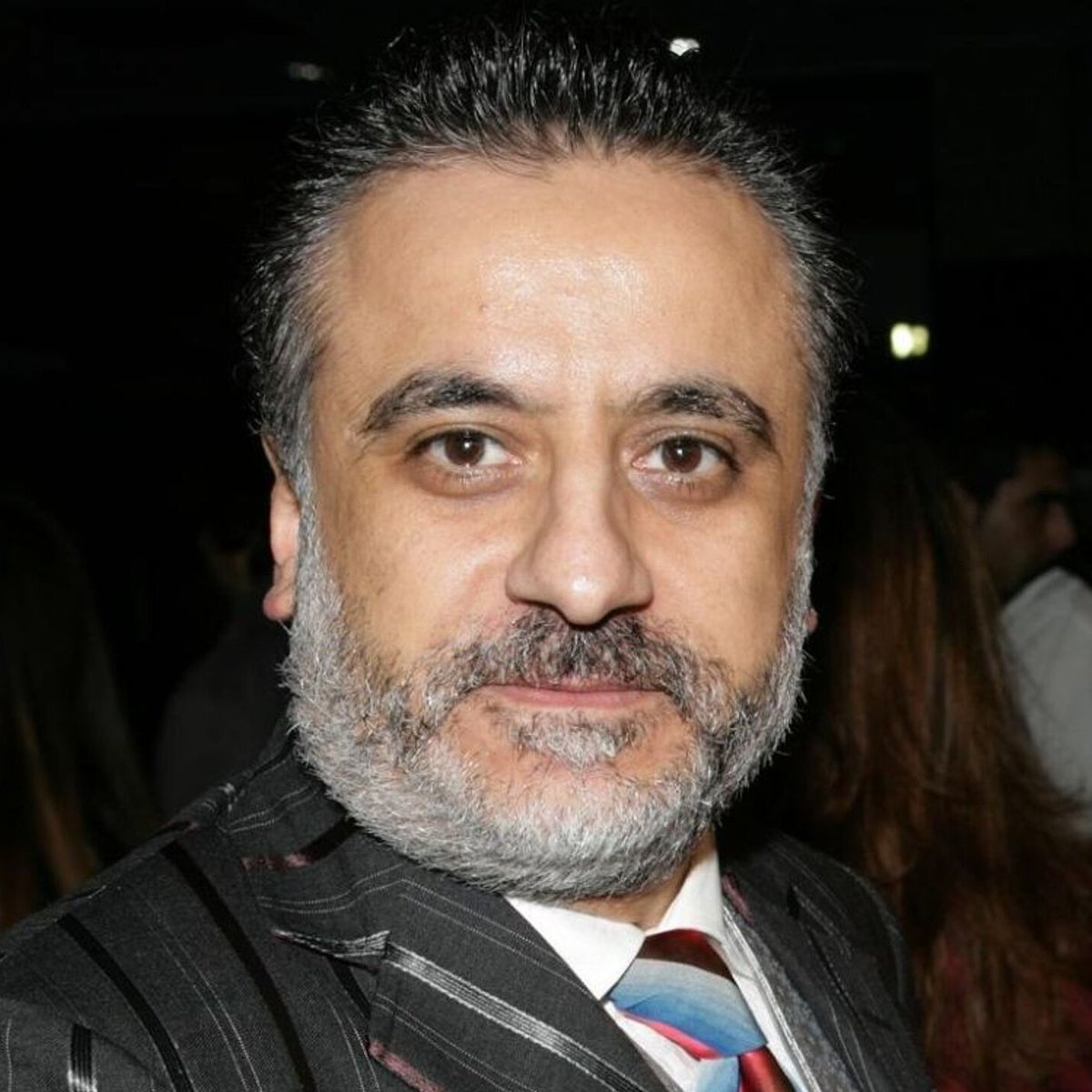 İstanbul Maslak’ta 16’ncı kattan düşerek hayatını kaybeden yapımcı Erol Köse’nin