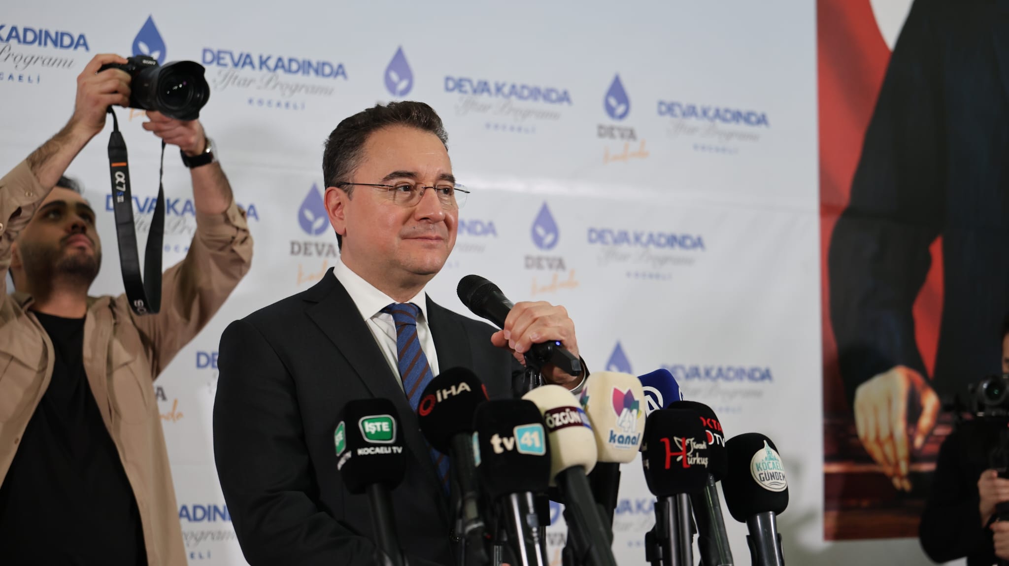 DEVA Partisi Genel Başkanı Ali Babacan, Kocaeli’nin Derince ilçesinde düzenlenen