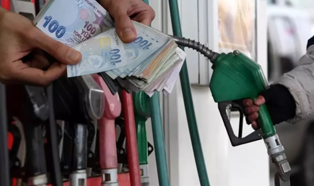 Motorinin litre fiyatına yarından itibaren geçerli olmak üzere 3 lira
