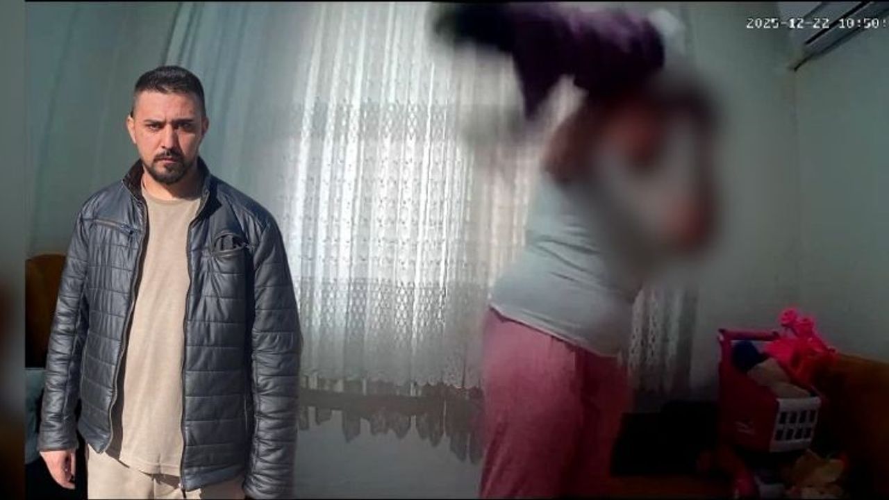 1 yaşındaki bebeğini öldüresiye dövdü