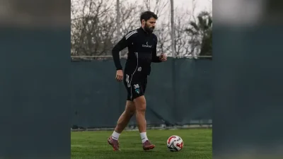 Kocaelispor’un tecrübeli golcüsü Bruno Petkovic, tedavi sürecinin ardından Kocaeli’ye dönerek