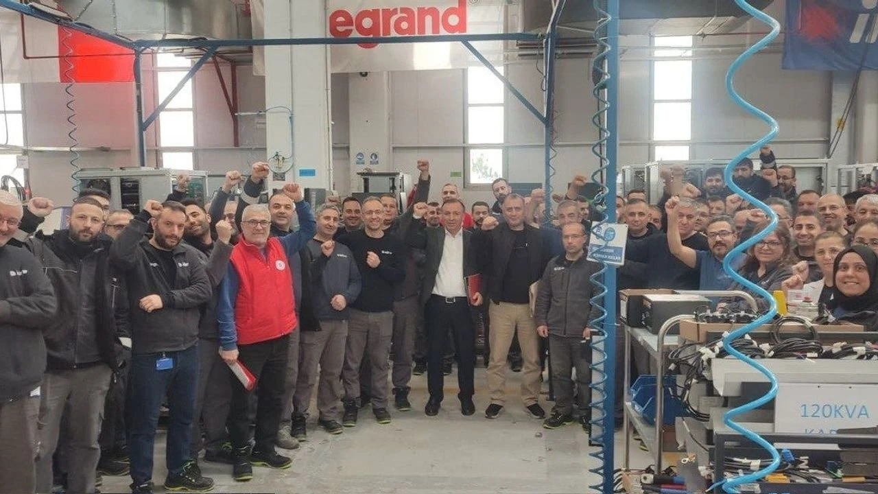 Kocaeli’nin sanayi kalbi Gebze’de, metal işçilerinin yüzünü güldüren dev bir