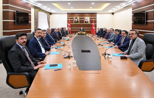 Şanlıurfa ve Kahramanmaraş’taki okullarda meydana gelen üzücü hadiselerin ardından, Kocaeli’de