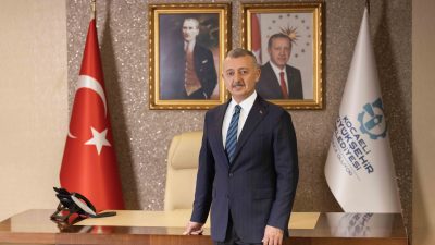 Kocaeli Büyükşehir Belediye Başkanı Tahir Büyükakın, Türkiye Büyük Millet Meclisi'nin