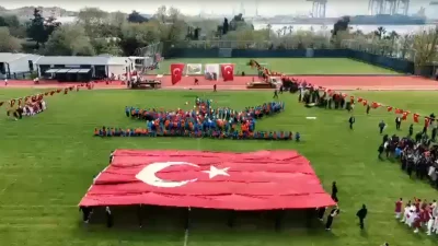 Körfez Alparslan Türkeş Stadı’ndaki 23 Nisan kutlamaları sırasında kaydedilen ve