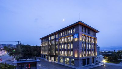 İzmit Bekirdere Mahallesi güne su kesintisiyle başladı. İSU, şebeke hattındaki