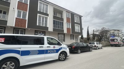 Burdur’da tek başına yaşayan 79 yaşındaki Gülperi Bozkurt, yakınlarının uzun