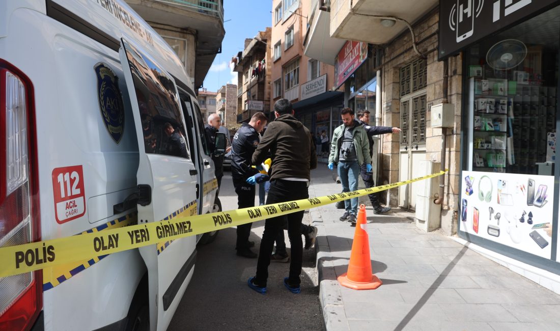 Nevşehir’de kimliği belirsiz bir şahsın cadde üzerinde bekleyen vatandaşlara ateş