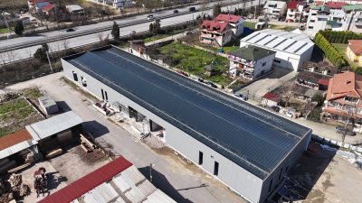 Kartepe'de yapımı süren ve bünyesinde kapalı yüzme havuzundan tırmanma duvarına