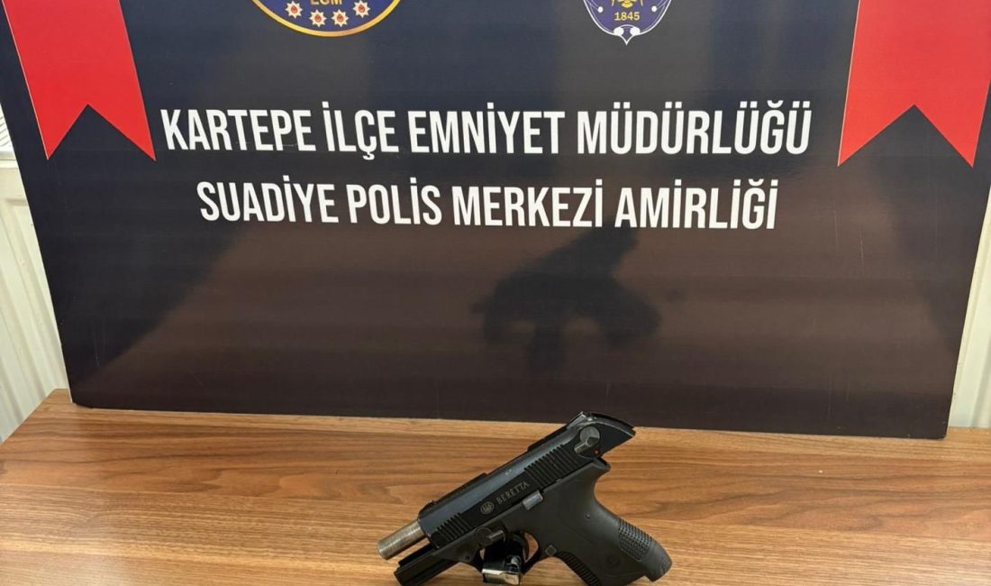 Kocaeli’nin Kartepe ilçesinde seyir halindeki bir araçtan rastgele açılan ateş,