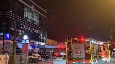 Kocaeli’nin İzmit ilçesinde faaliyet gösteren özel bir tıp merkezinde gece