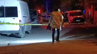 Kahramanmaraş’ın Dulkadiroğlu ilçesinde iki aile arasında çıkan tartışma, kısa sürede