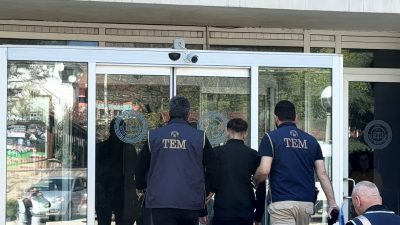Tokat’ın Niksar ilçesinde bir ortaokul öğrencisinin, arkadaşlarına gönderdiği "Okulu tarayacağım"